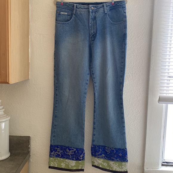 RVT Jeans Women's Size 11/12 - Picture 2 of 12